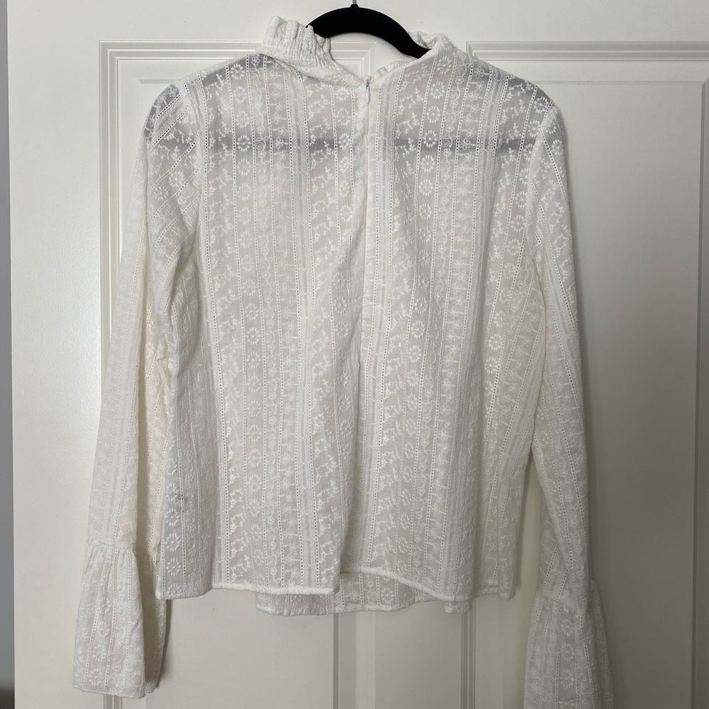 Endless Rose Ruffled Blouse - Picture 3 of 3